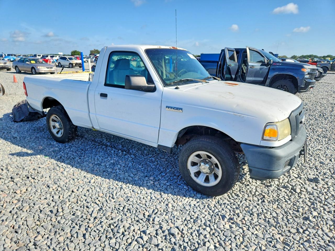 2006 Ford Ranger White vin: 1FTYR10D56PA89369
