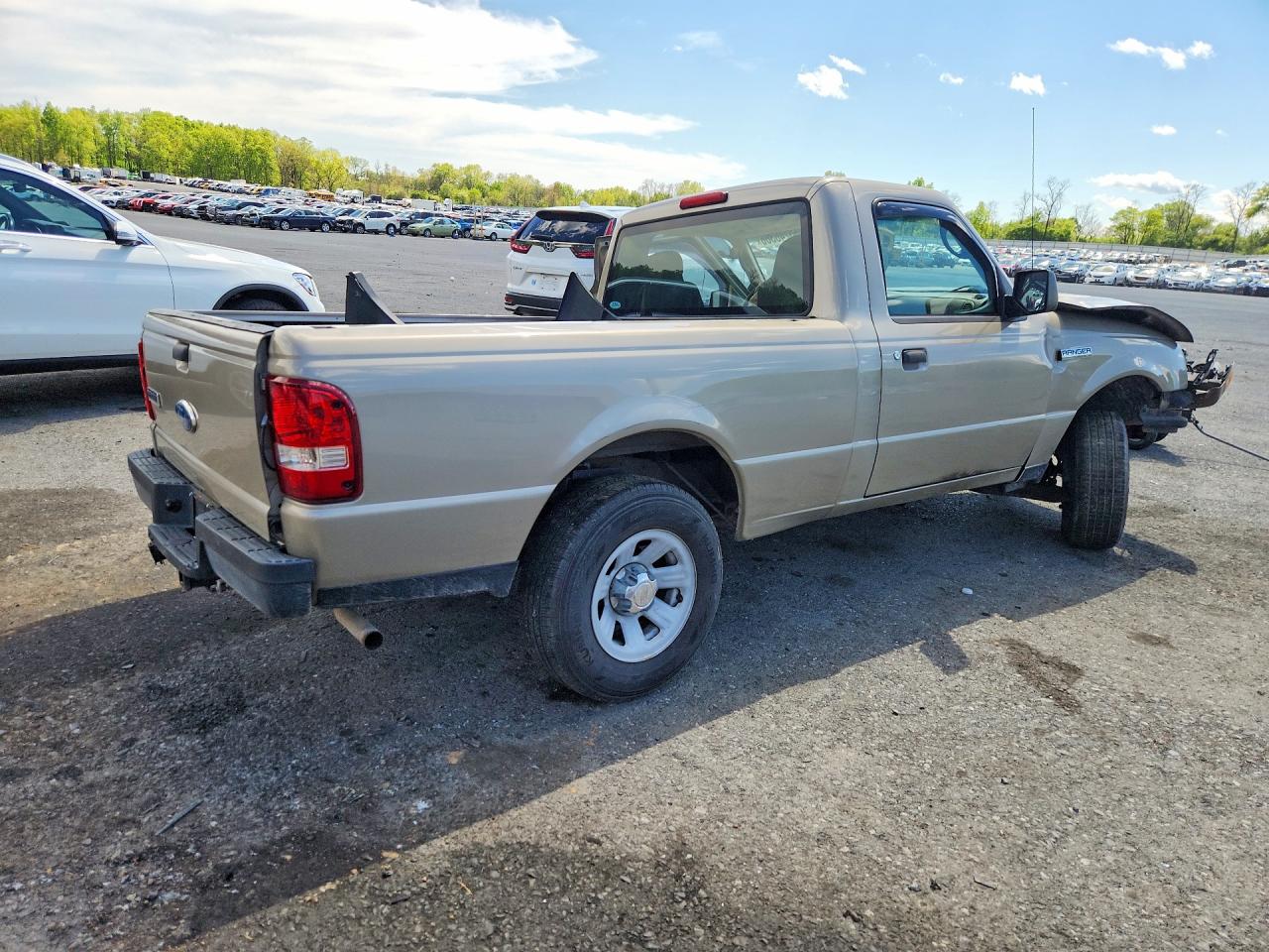 2008 Ford Ranger Gold vin: 1FTYR10D58PA37758