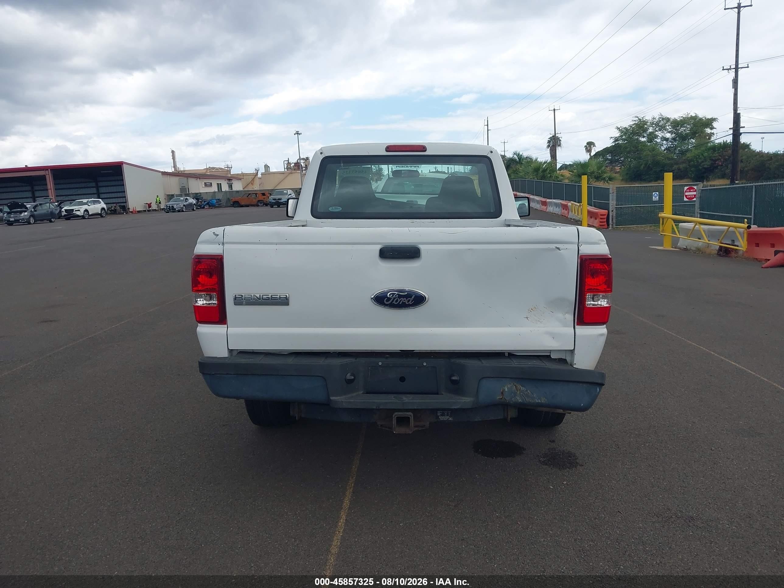 2009 Ford Ranger   Белый vin: 1FTYR10D59PA33470