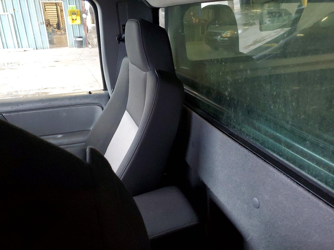 2009 Ford Ranger Серый vin: 1FTYR10D59PA40953