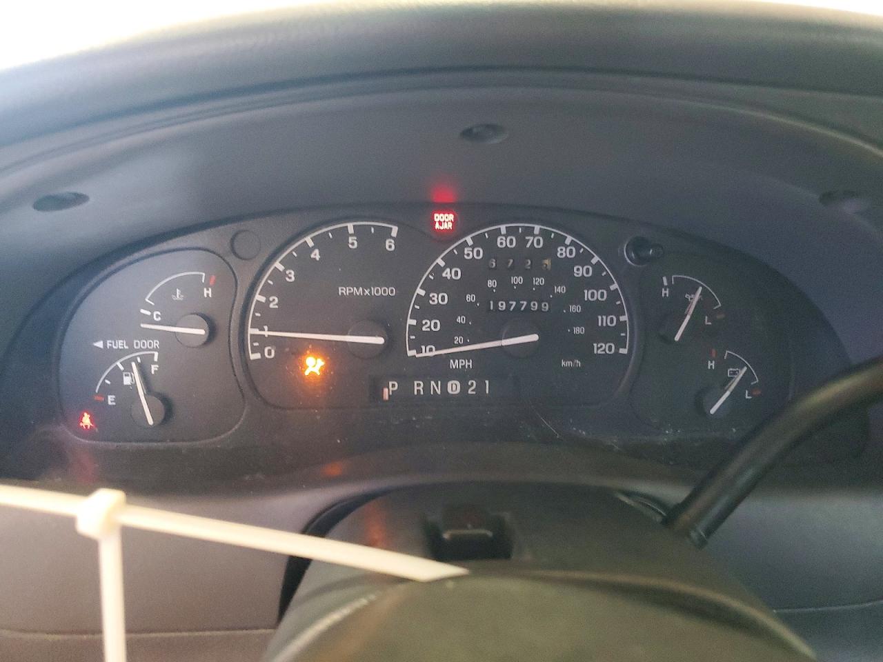2002 Ford Ranger White vin: 1FTYR10D62PB49797