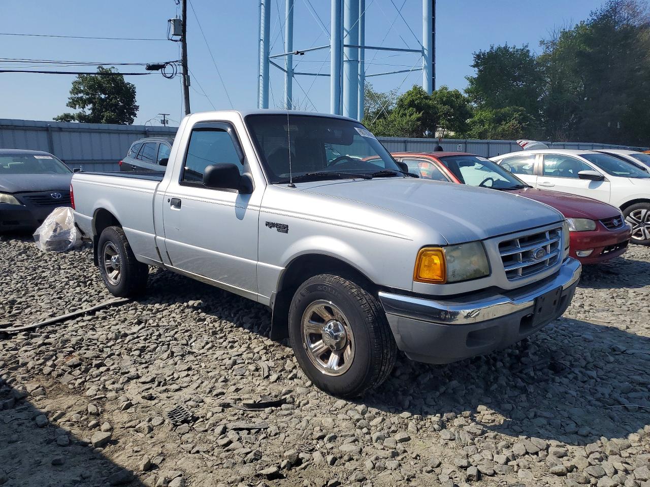 2002 Ford Ranger Silver vin: 1FTYR10D62PB75025