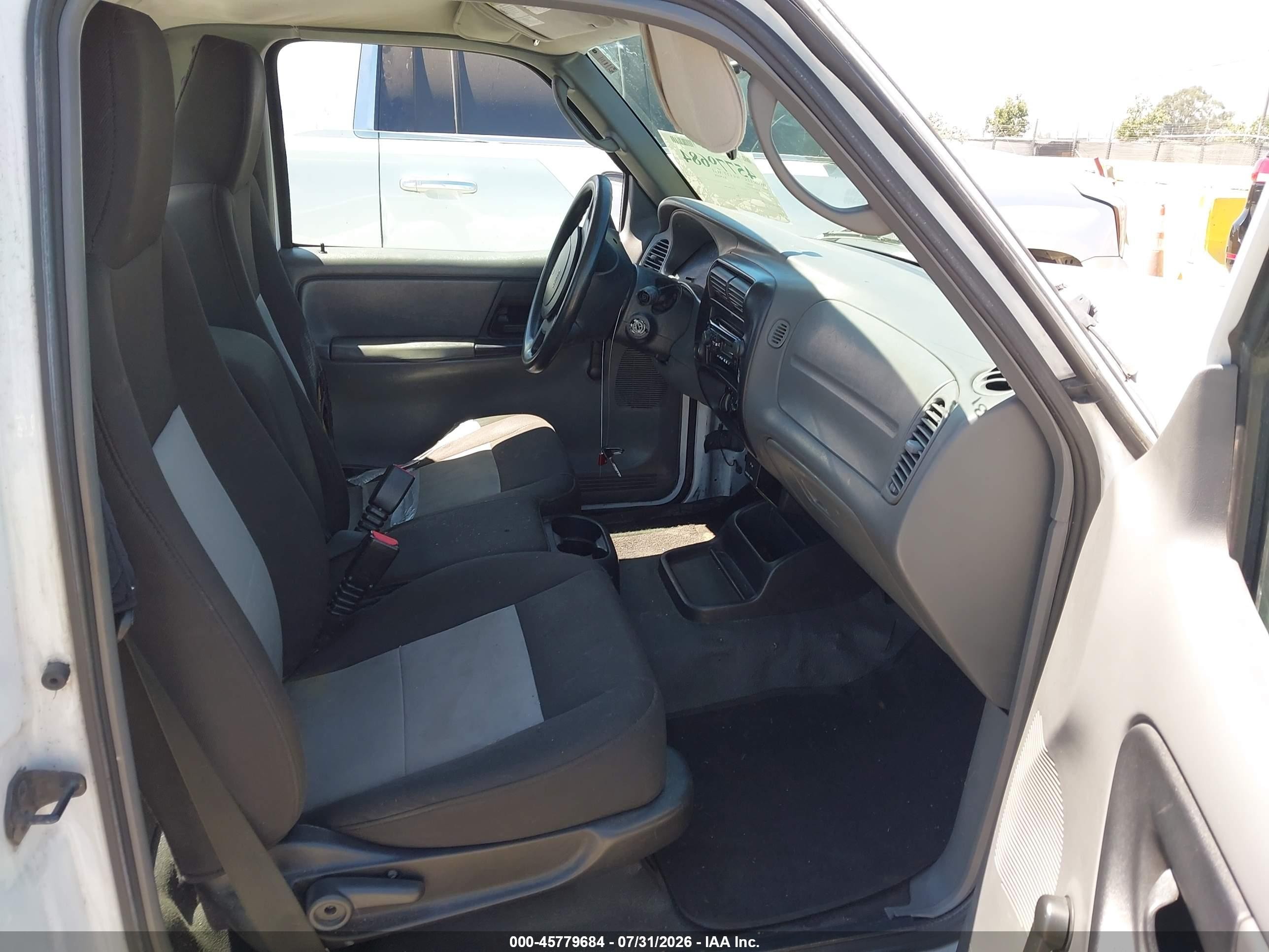 2005 Ford Ranger Xl/xls/xlt Белый vin: 1FTYR10D65PA32631