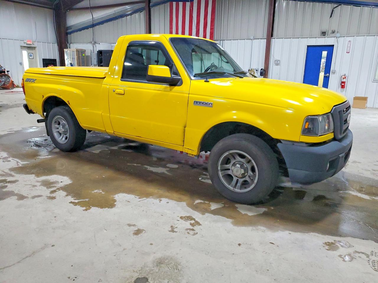 2007 Ford Ranger Yellow vin: 1FTYR10D67PA31739