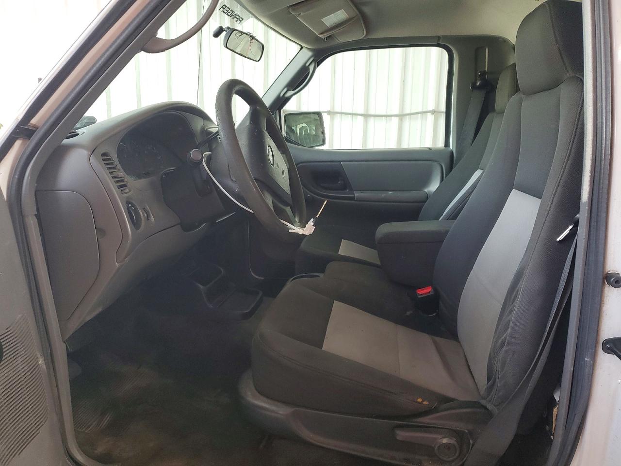 2009 Ford Ranger Белый vin: 1FTYR10D69PA00414