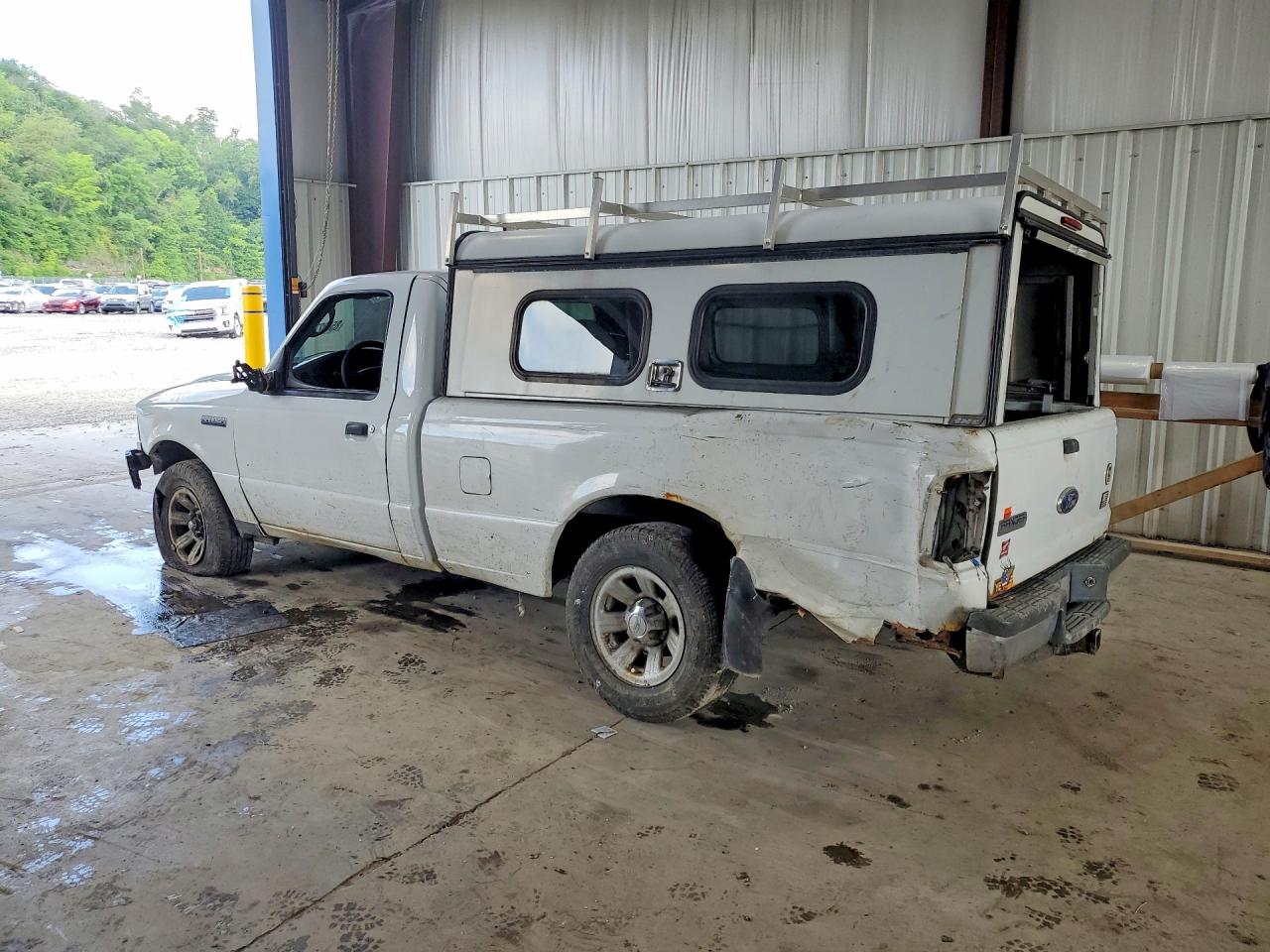 2009 Ford Ranger Белый vin: 1FTYR10D69PA00414
