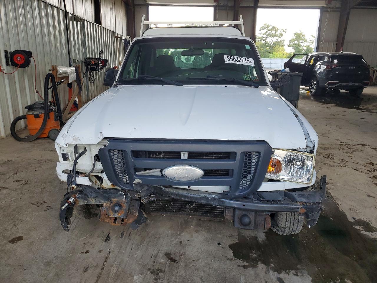 2009 Ford Ranger Белый vin: 1FTYR10D69PA00414
