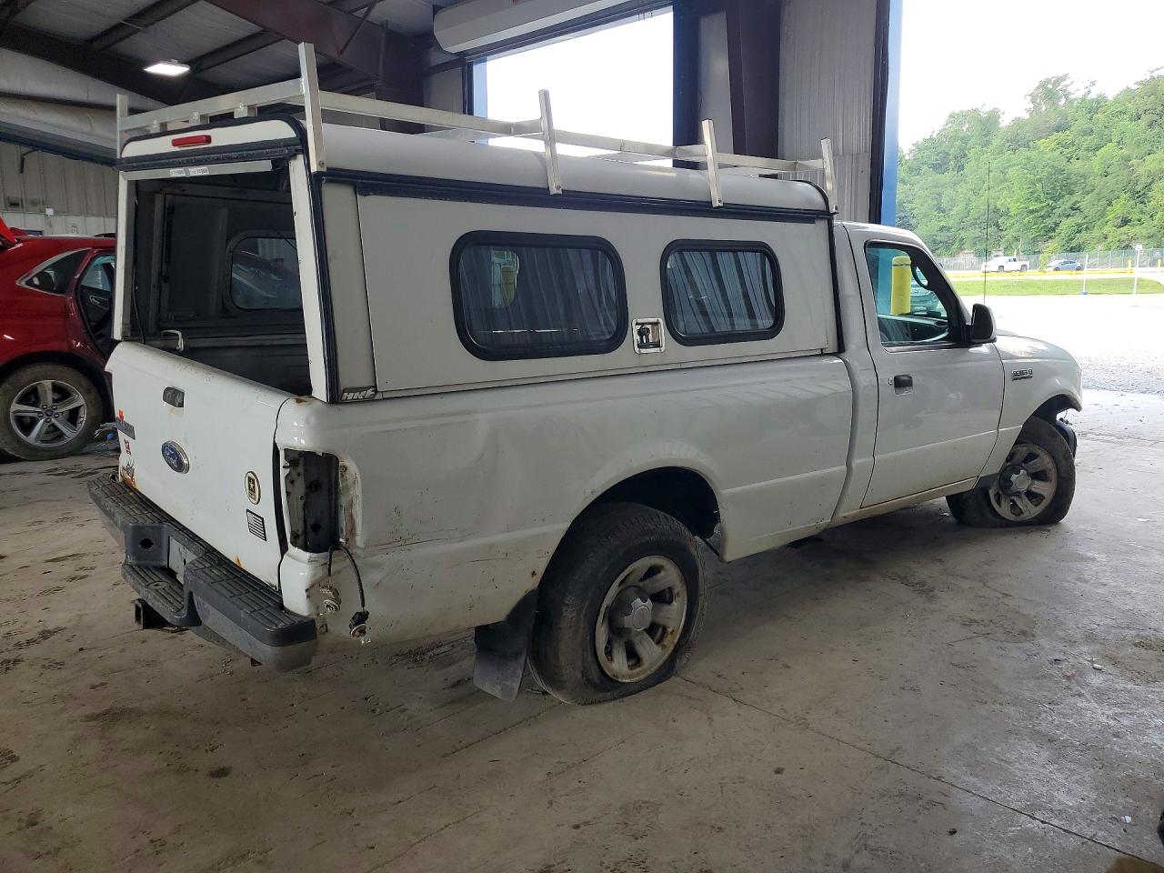 2009 Ford Ranger Белый vin: 1FTYR10D69PA00414