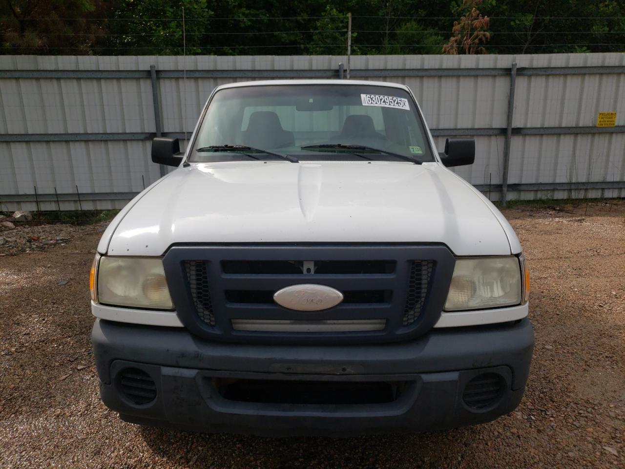 2009 Ford Ranger White vin: 1FTYR10D69PA34630