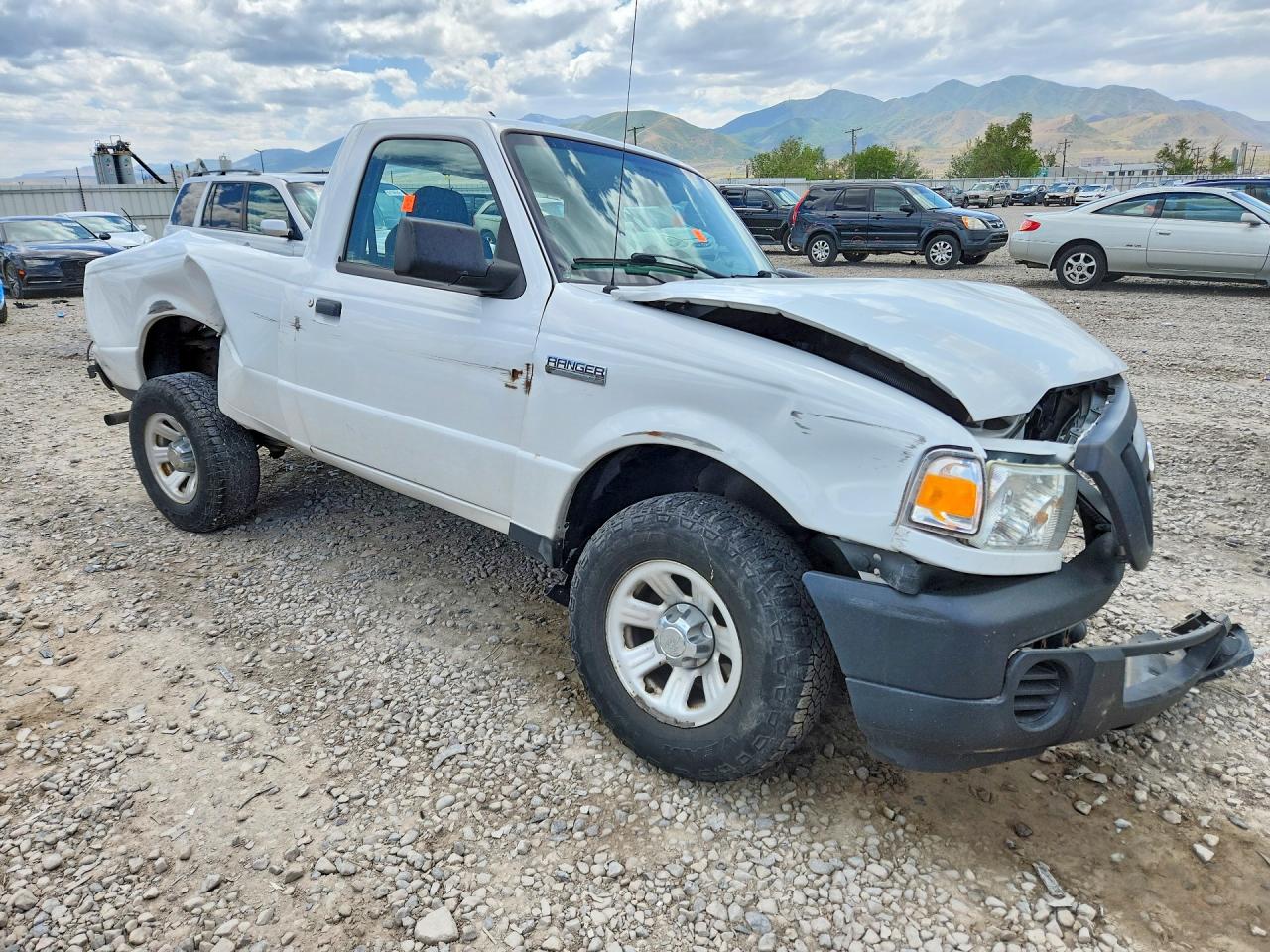 2009 Ford Ranger White vin: 1FTYR10D69PA42632