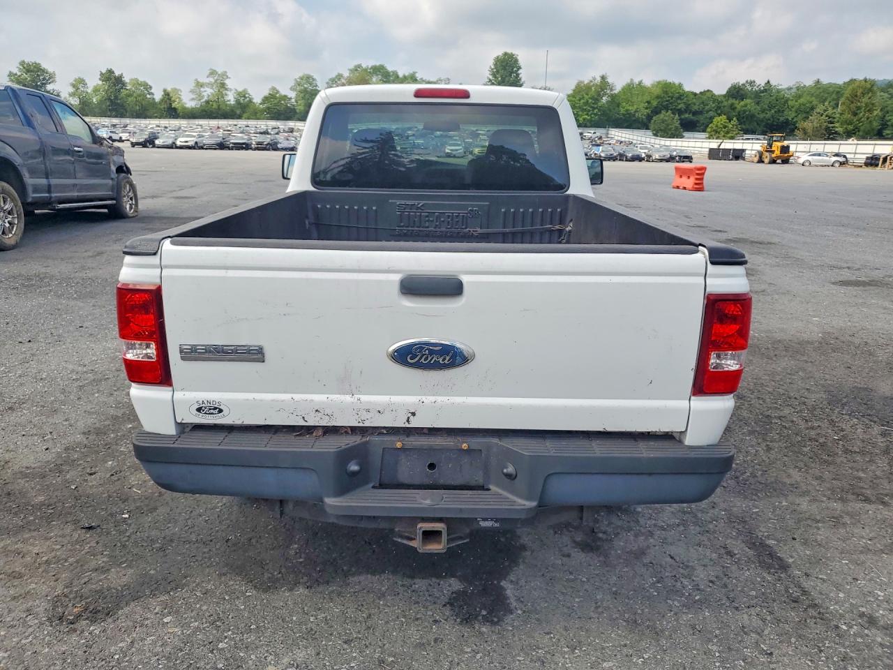 2009 Ford Ranger Белый vin: 1FTYR10D69PA43294