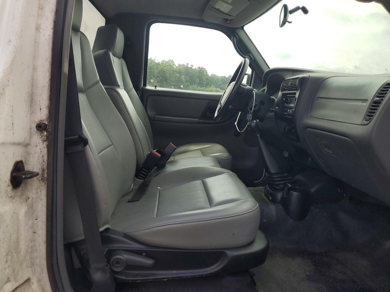 2009 Ford Ranger Белый vin: 1FTYR10D69PA43294