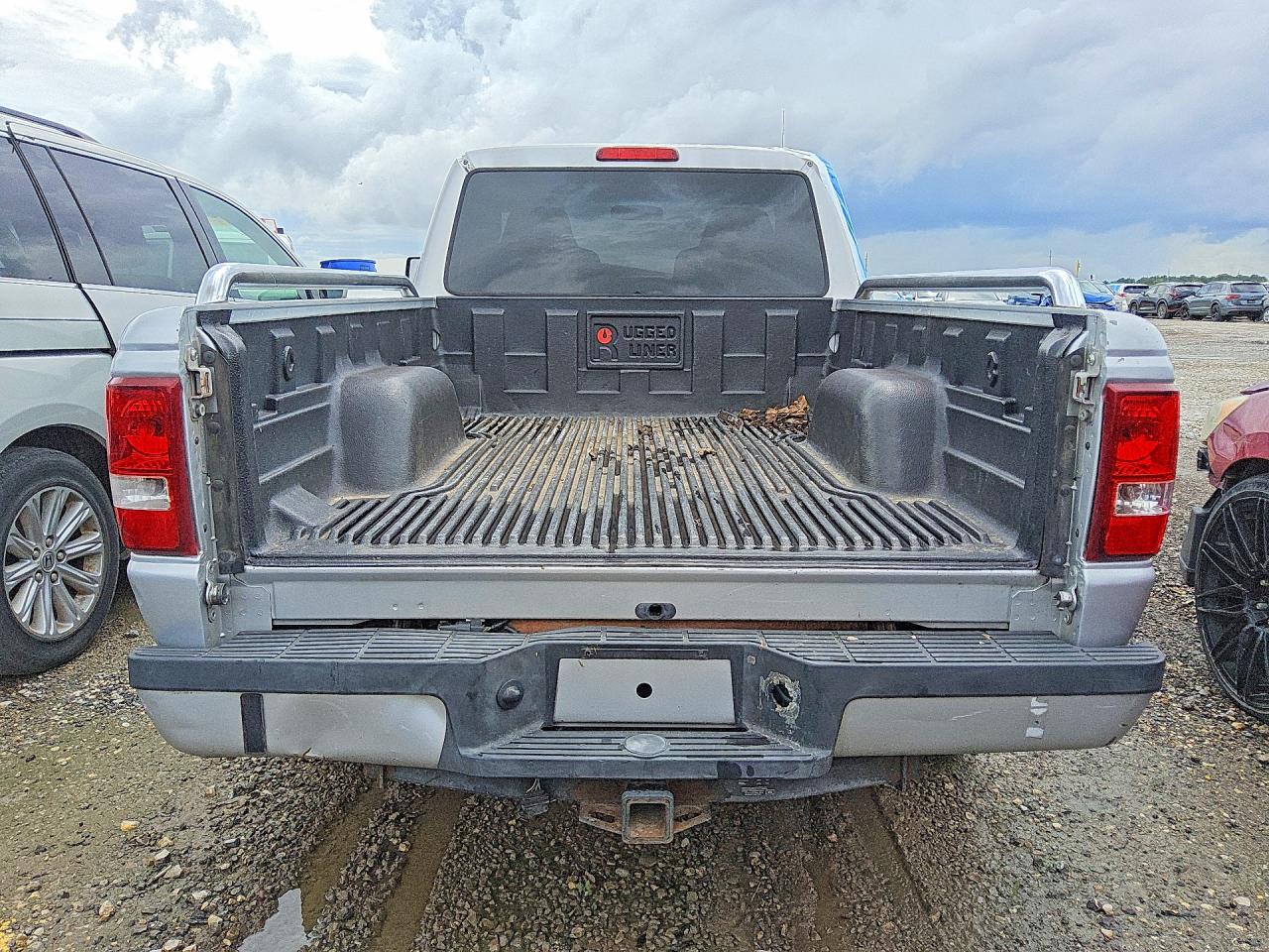 2009 Ford Ranger Silver vin: 1FTYR10D69PA59012