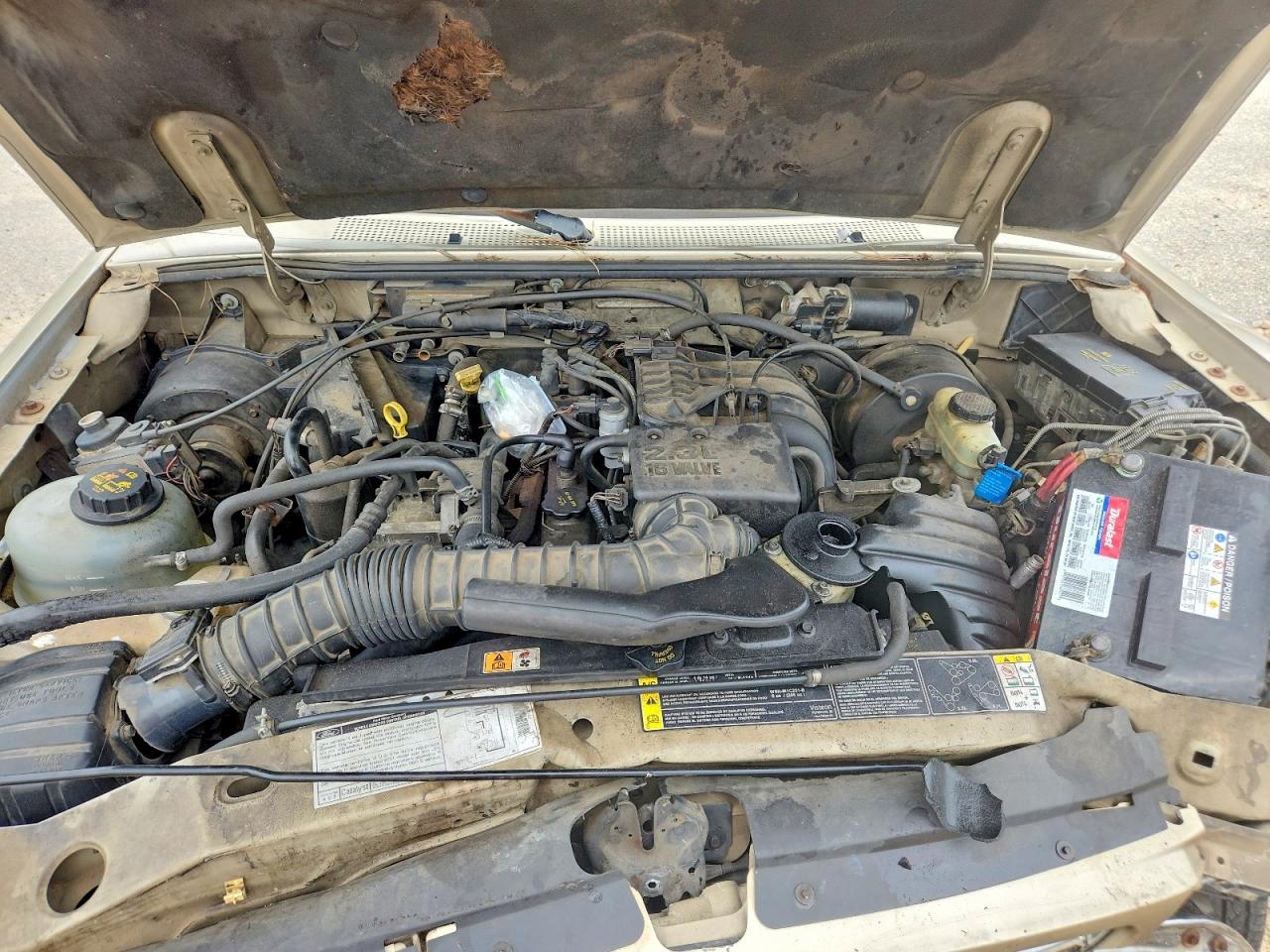 2001 Ford Ranger Gold vin: 1FTYR10D71PB40492