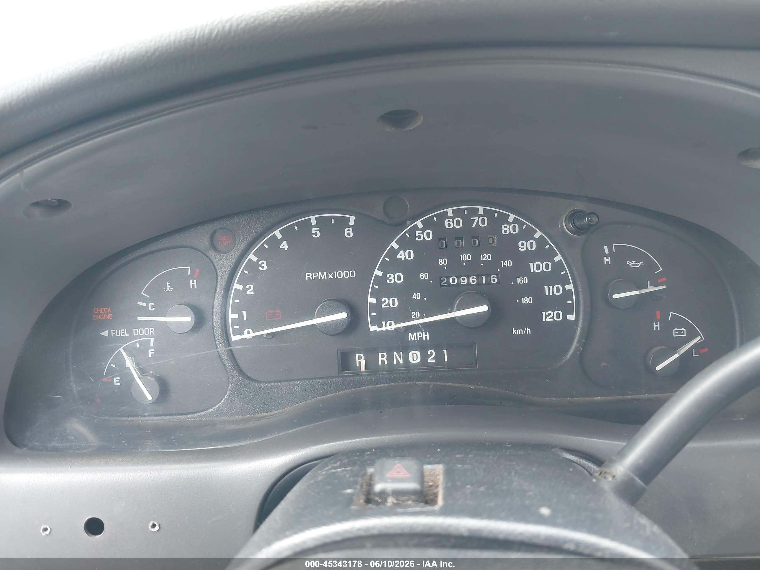 2002 Ford Ranger Xl/xlt White vin: 1FTYR10D72PA30978