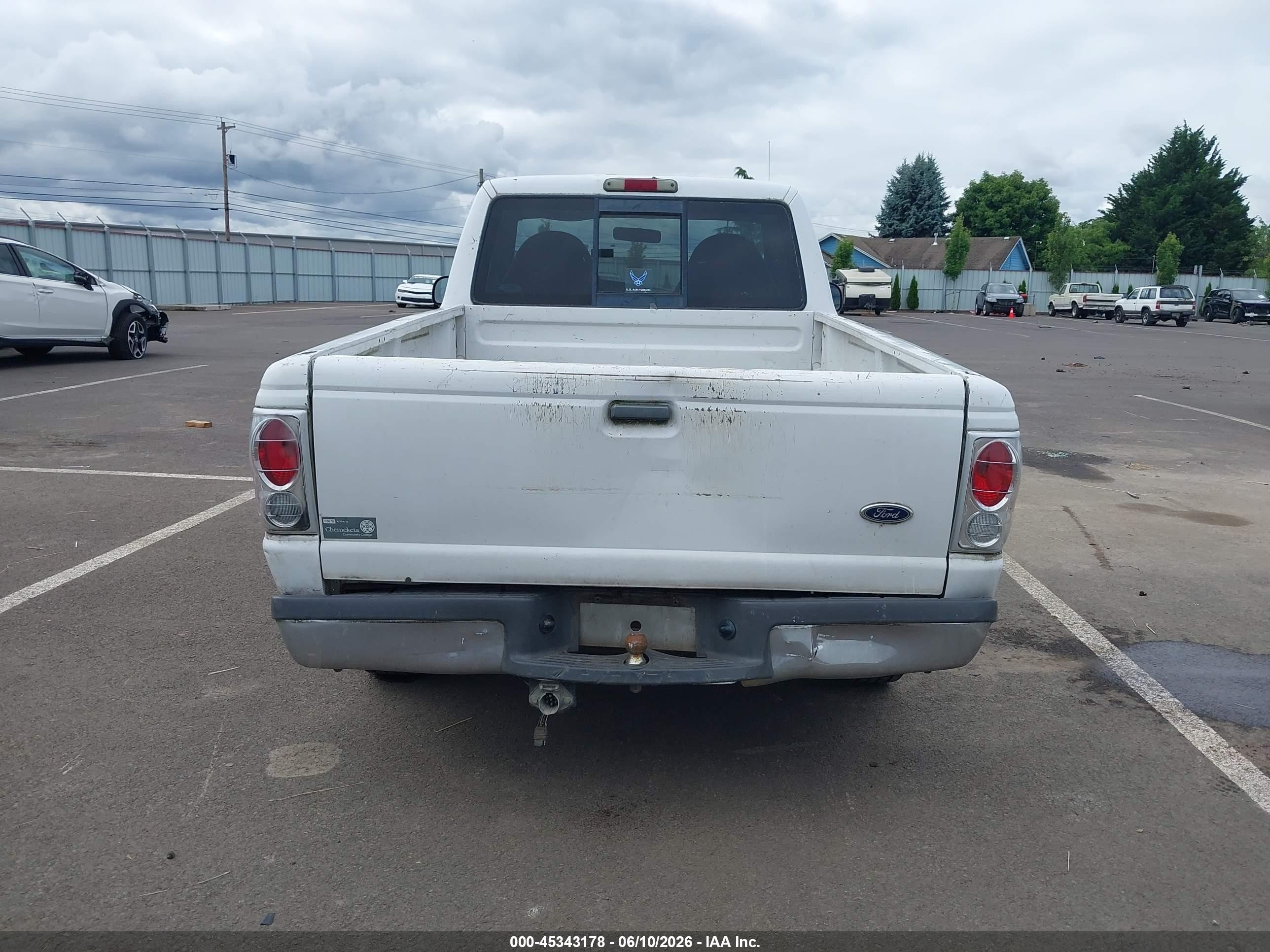 2002 Ford Ranger Xl/xlt White vin: 1FTYR10D72PA30978