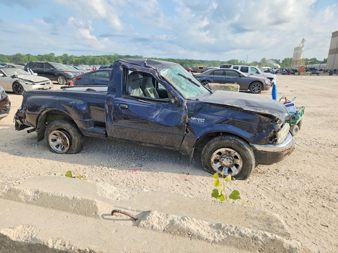 2002 Ford Ranger Black vin: 1FTYR10D72PB53955