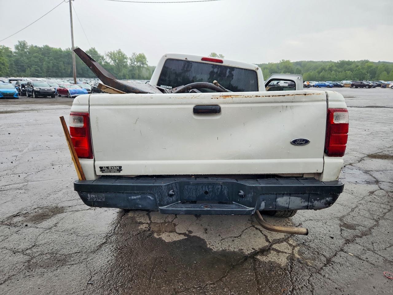 2004 Ford Ranger White vin: 1FTYR10D74PB07657