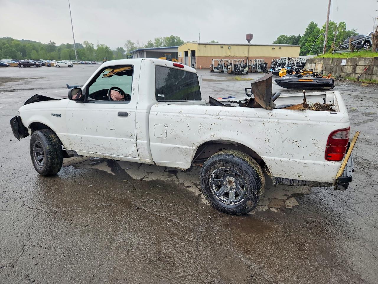 2004 Ford Ranger White vin: 1FTYR10D74PB07657