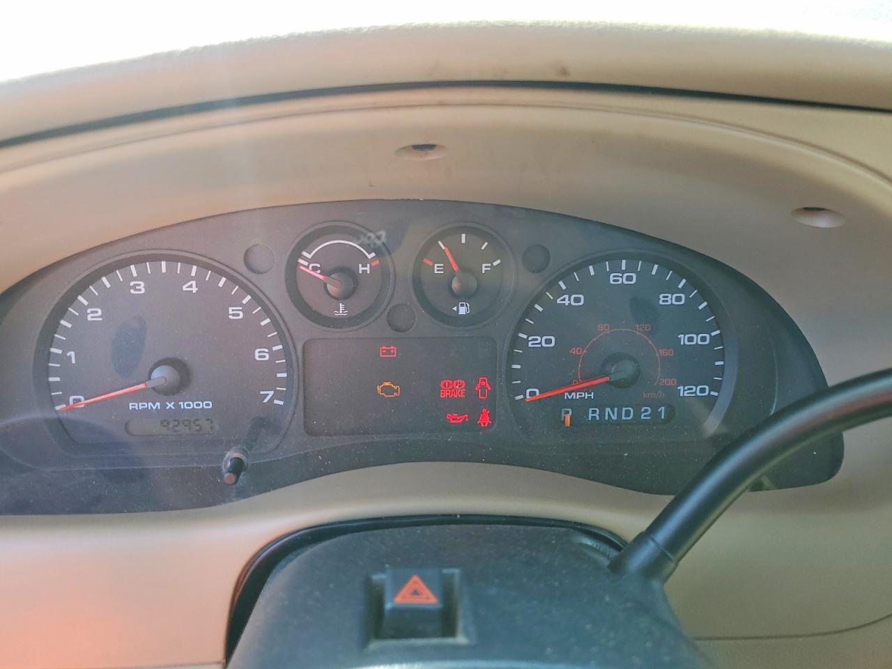 2005 Ford Ranger Beige vin: 1FTYR10D75PA11125