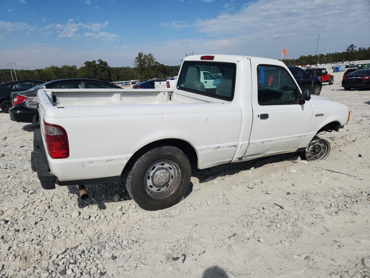 2005 Ford Ranger White vin: 1FTYR10D75PA64746