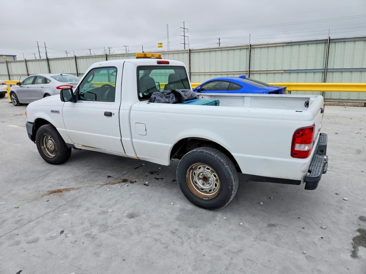 2006 Ford Ranger White vin: 1FTYR10D76PA90183