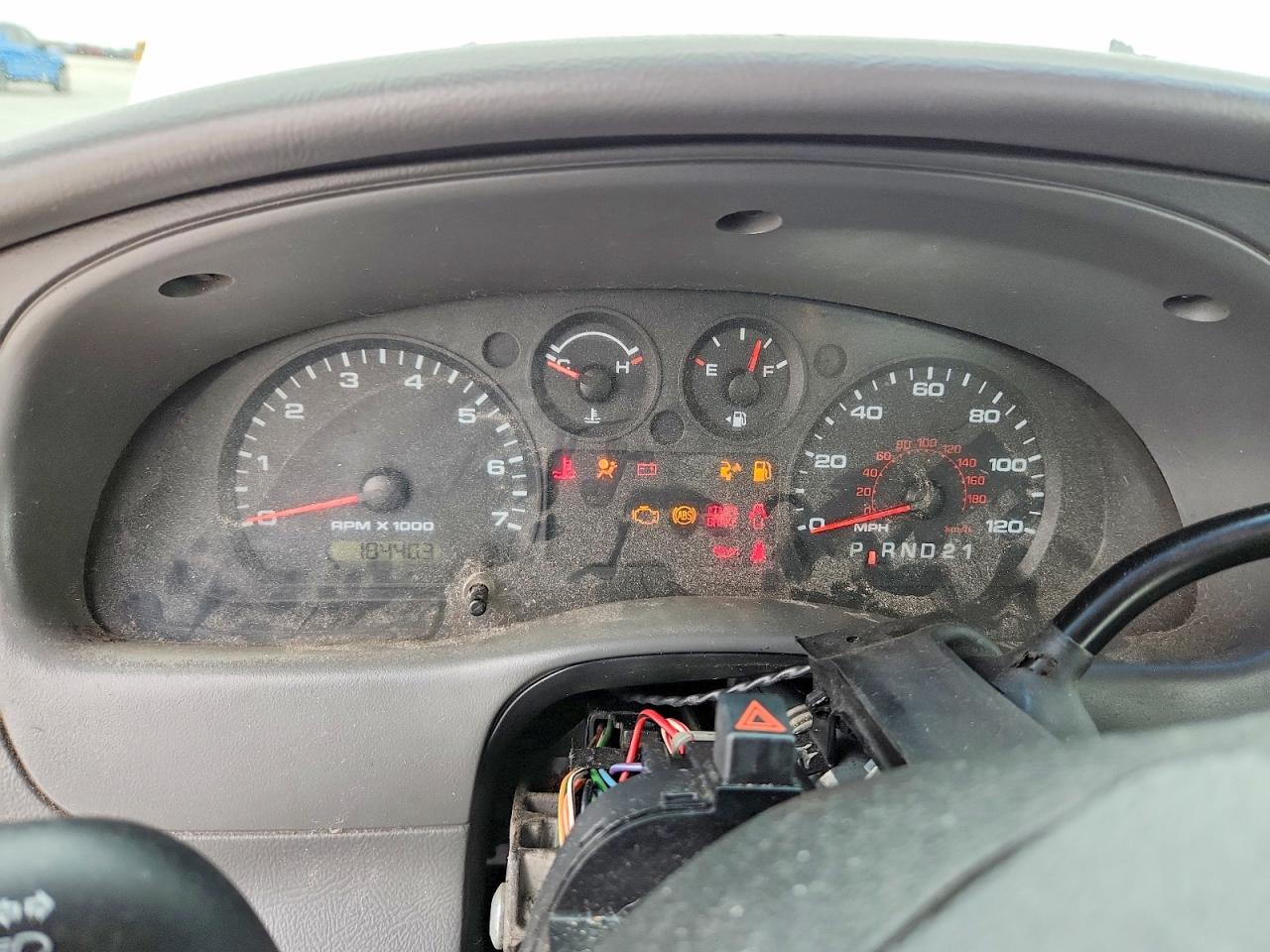 2006 Ford Ranger White vin: 1FTYR10D76PA90183