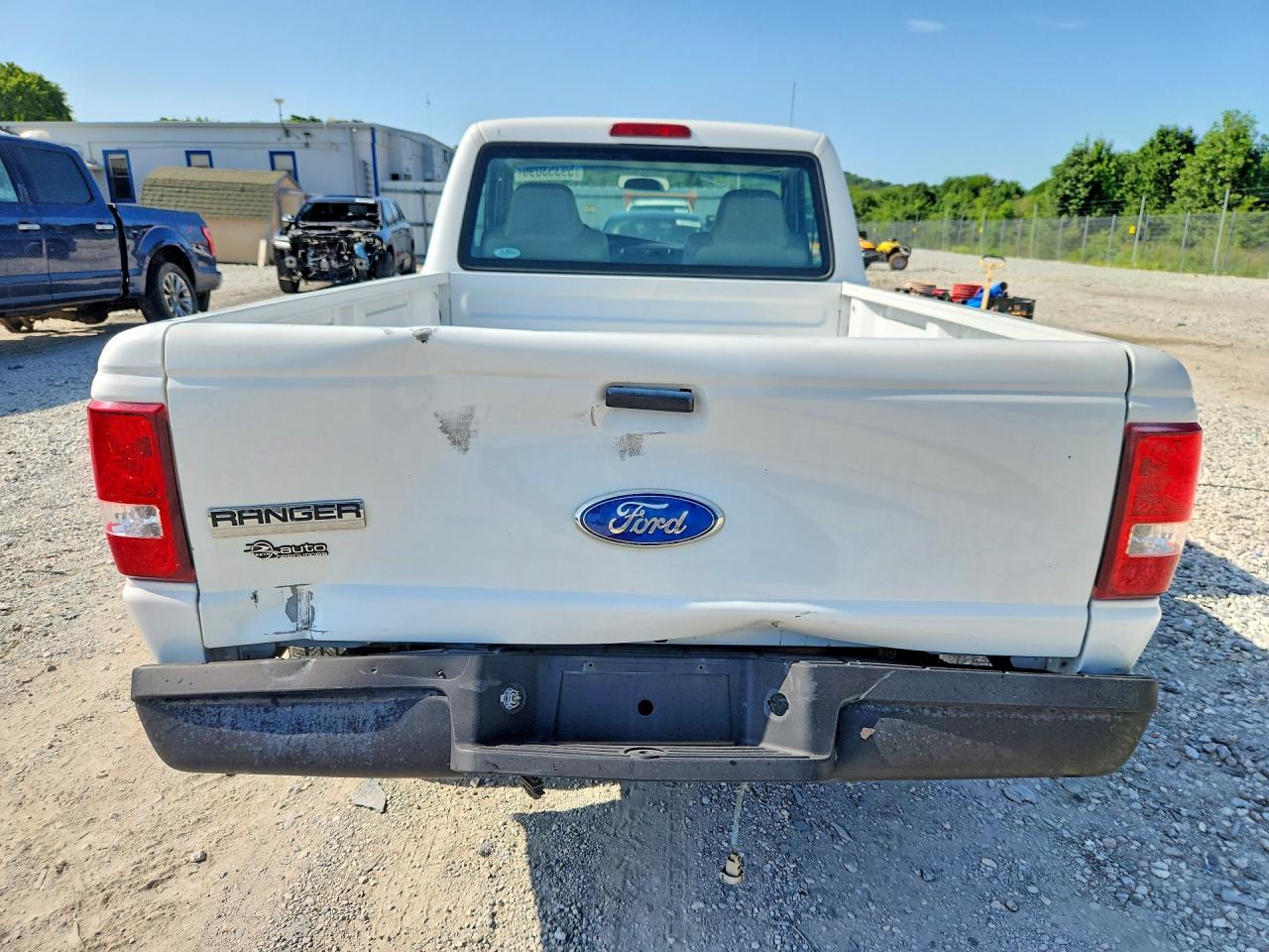 2008 Ford Ranger White vin: 1FTYR10D78PA55890