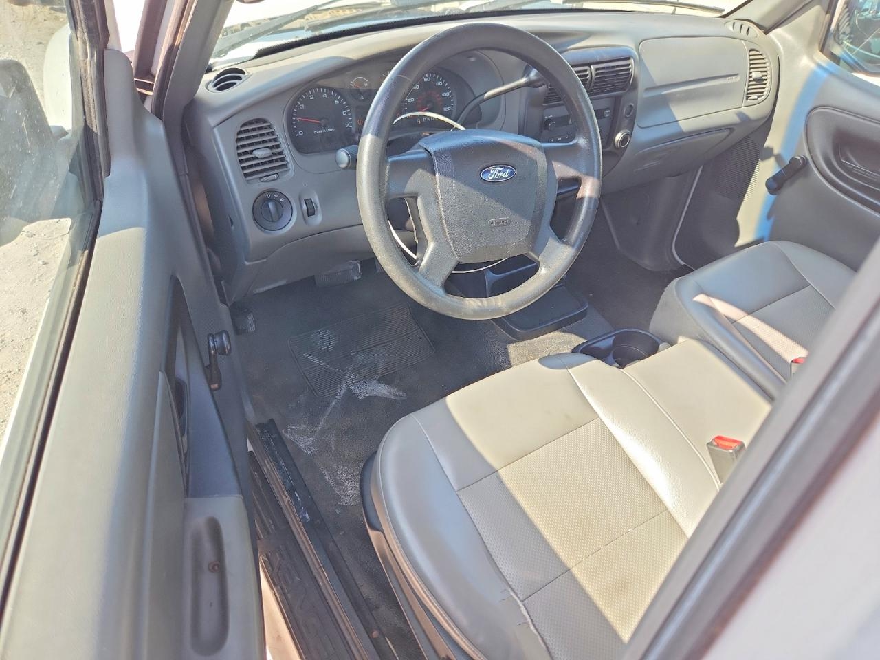 2008 Ford Ranger White vin: 1FTYR10D78PA55890
