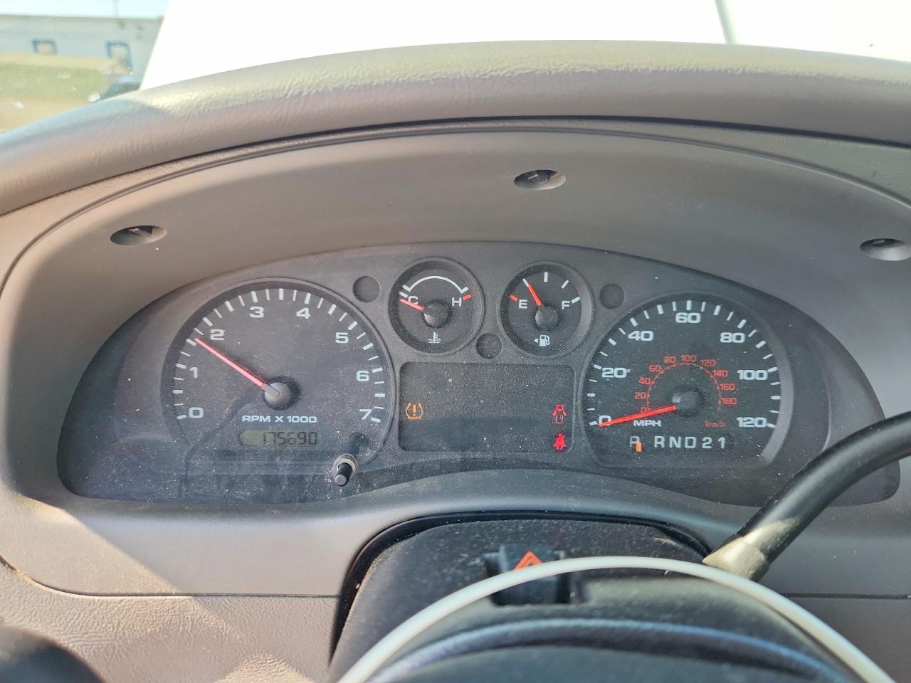 2008 Ford Ranger White vin: 1FTYR10D78PA55890