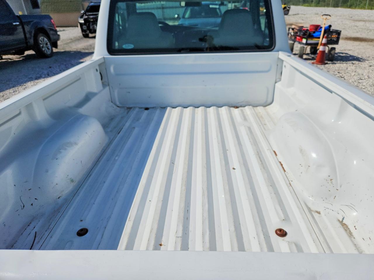 2008 Ford Ranger White vin: 1FTYR10D78PA55890