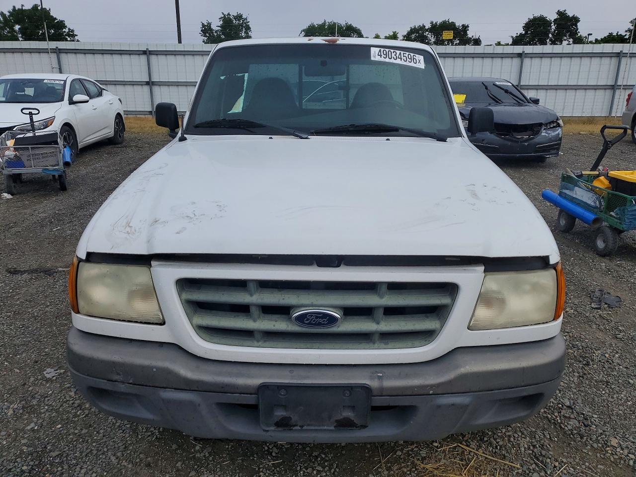 2001 Ford Ranger White vin: 1FTYR10D81PB34359