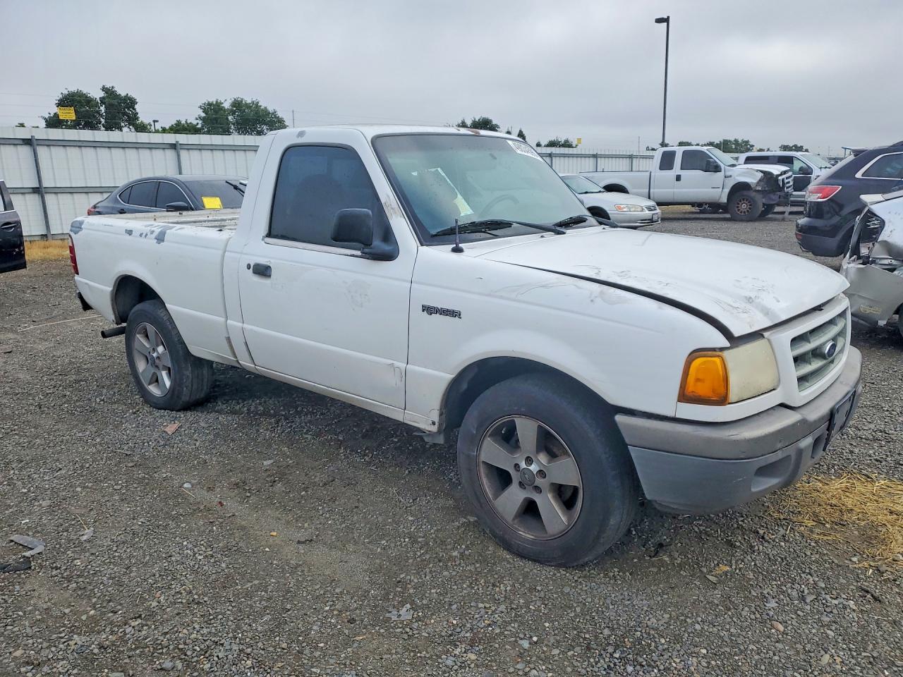 2001 Ford Ranger White vin: 1FTYR10D81PB34359