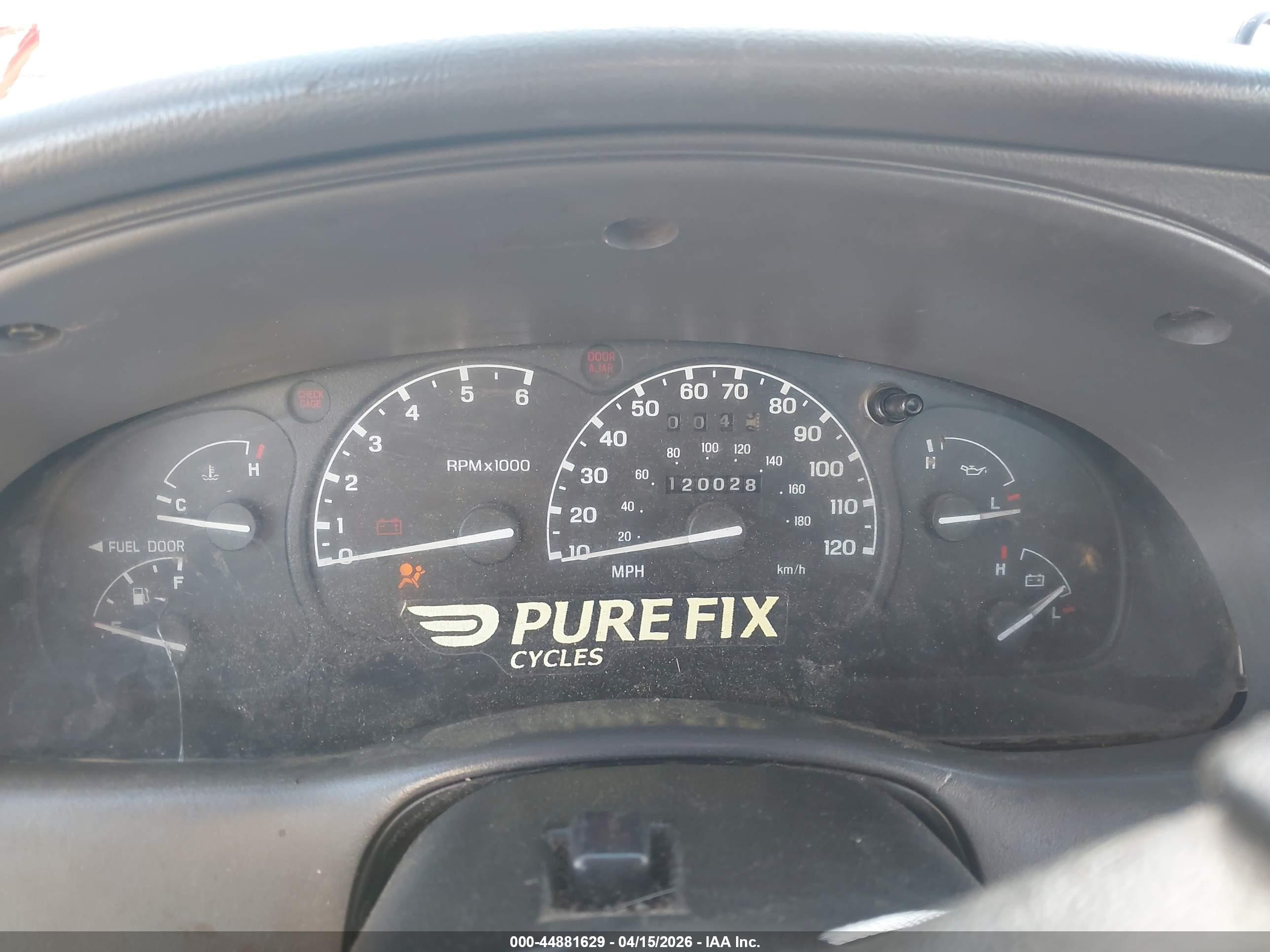 2002 Ford Ranger Xl/xlt White vin: 1FTYR10D82PA38653