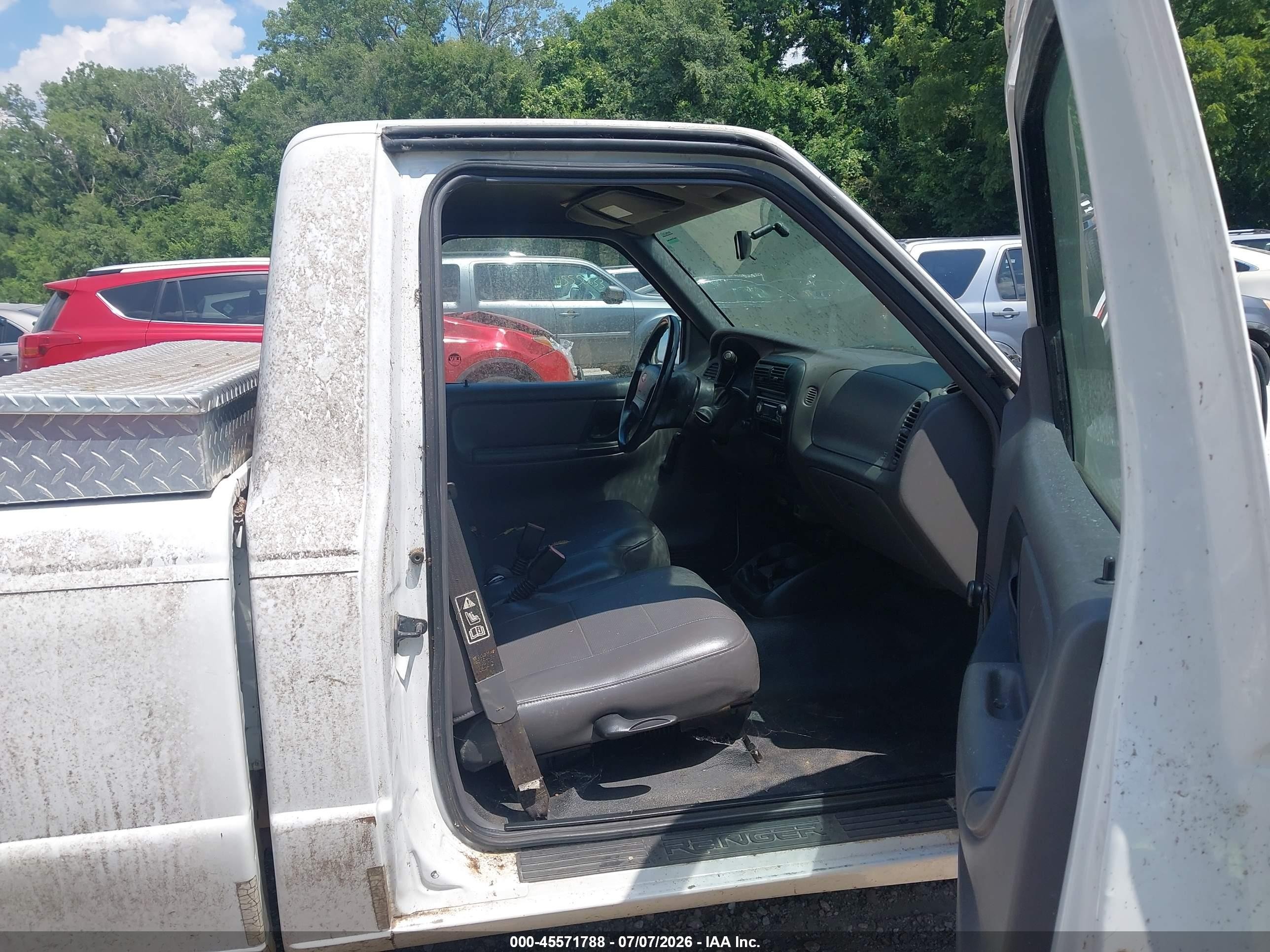 2002 Ford Ranger Xl/xlt White vin: 1FTYR10D82PB15439