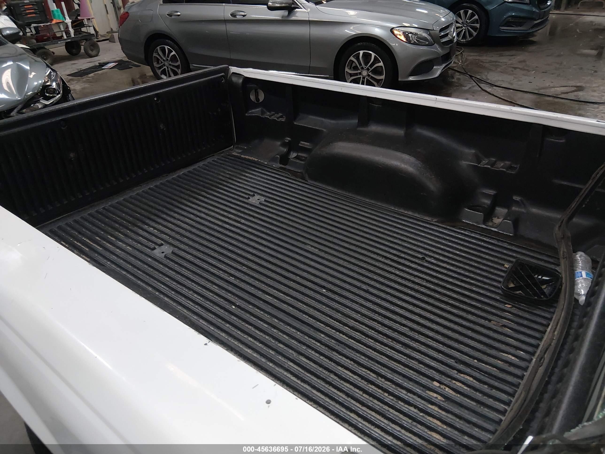 2003 Ford Ranger Xl/xlt White vin: 1FTYR10D83PA40677
