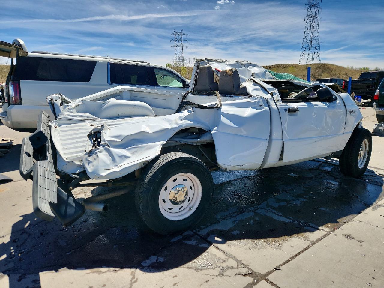 2005 Ford Ranger White vin: 1FTYR10D85PA39662