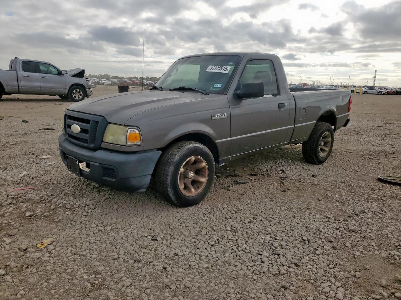 2007 Ford Ranger Tan vin: 1FTYR10D87PA58814