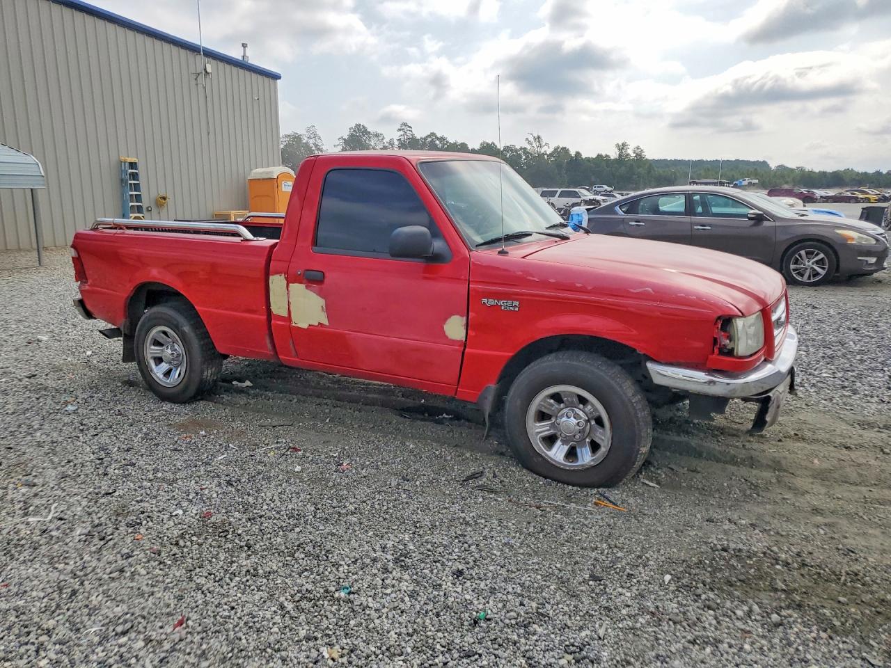 2002 Ford Ranger Red vin: 1FTYR10D92TA68963