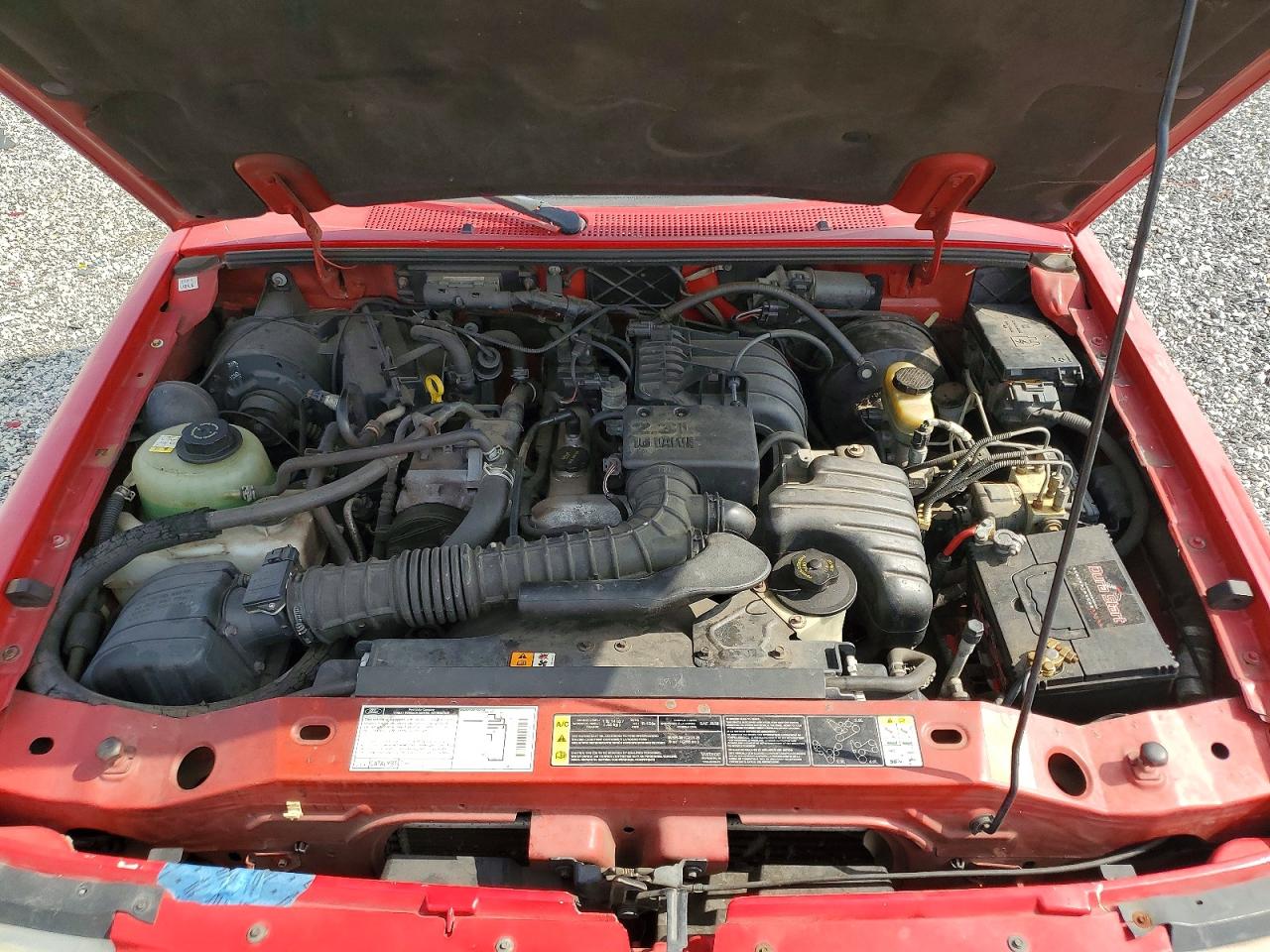 2002 Ford Ranger Red vin: 1FTYR10D92TA68963