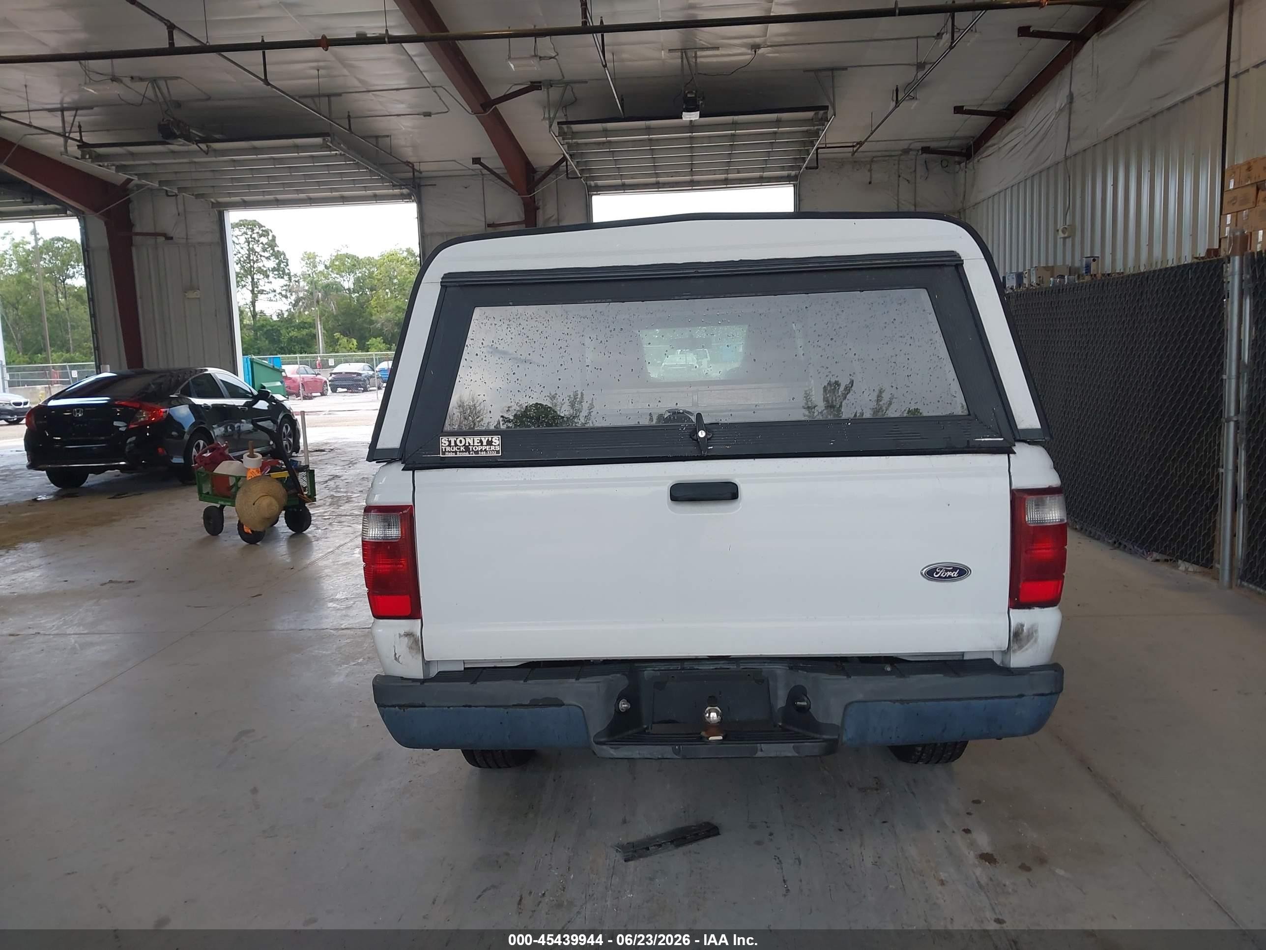 2004 Ford Ranger Xl/xlt White vin: 1FTYR10D94PA78050