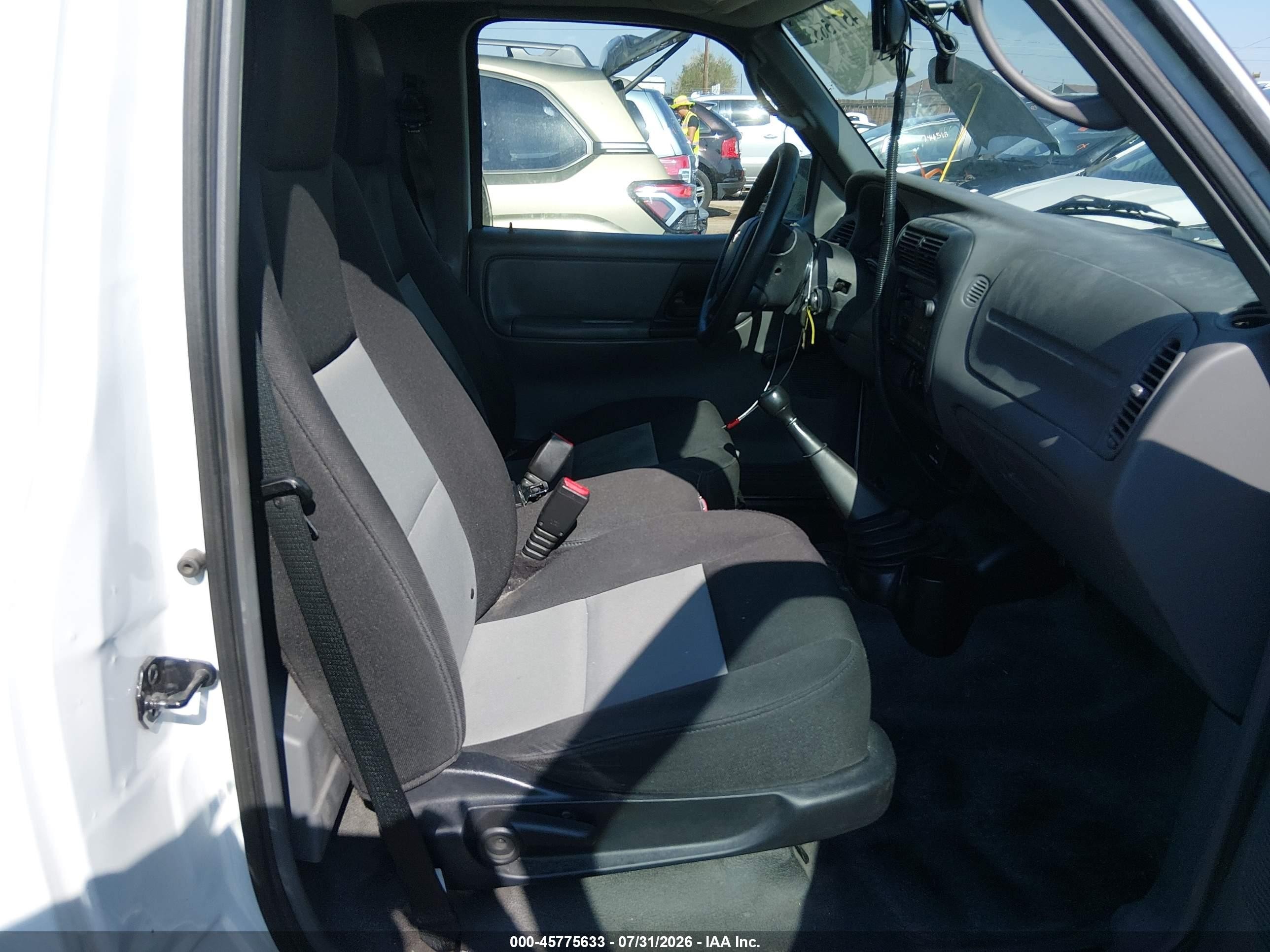 2004 Ford Ranger Xl/xlt White vin: 1FTYR10D94PA88707