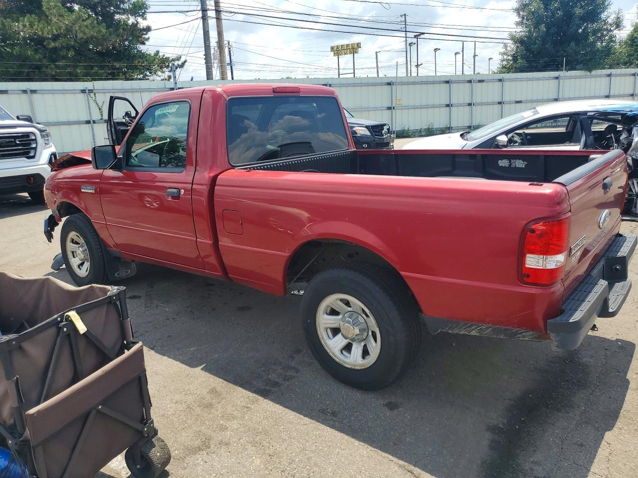 2007 Ford Ranger Red vin: 1FTYR10D97PA24591