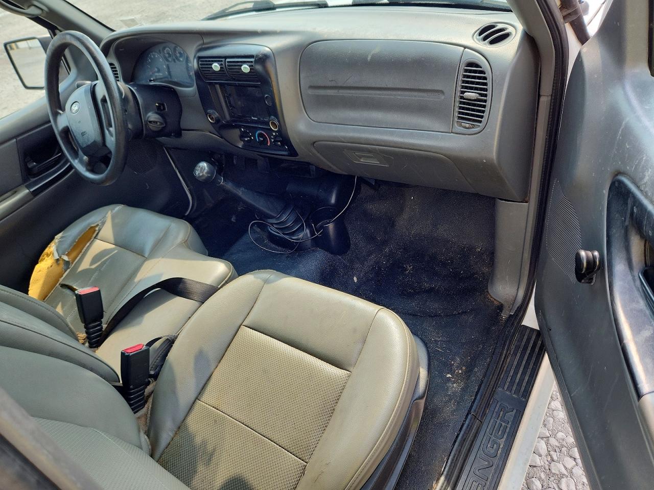2007 Ford Ranger White vin: 1FTYR10D97PA26776