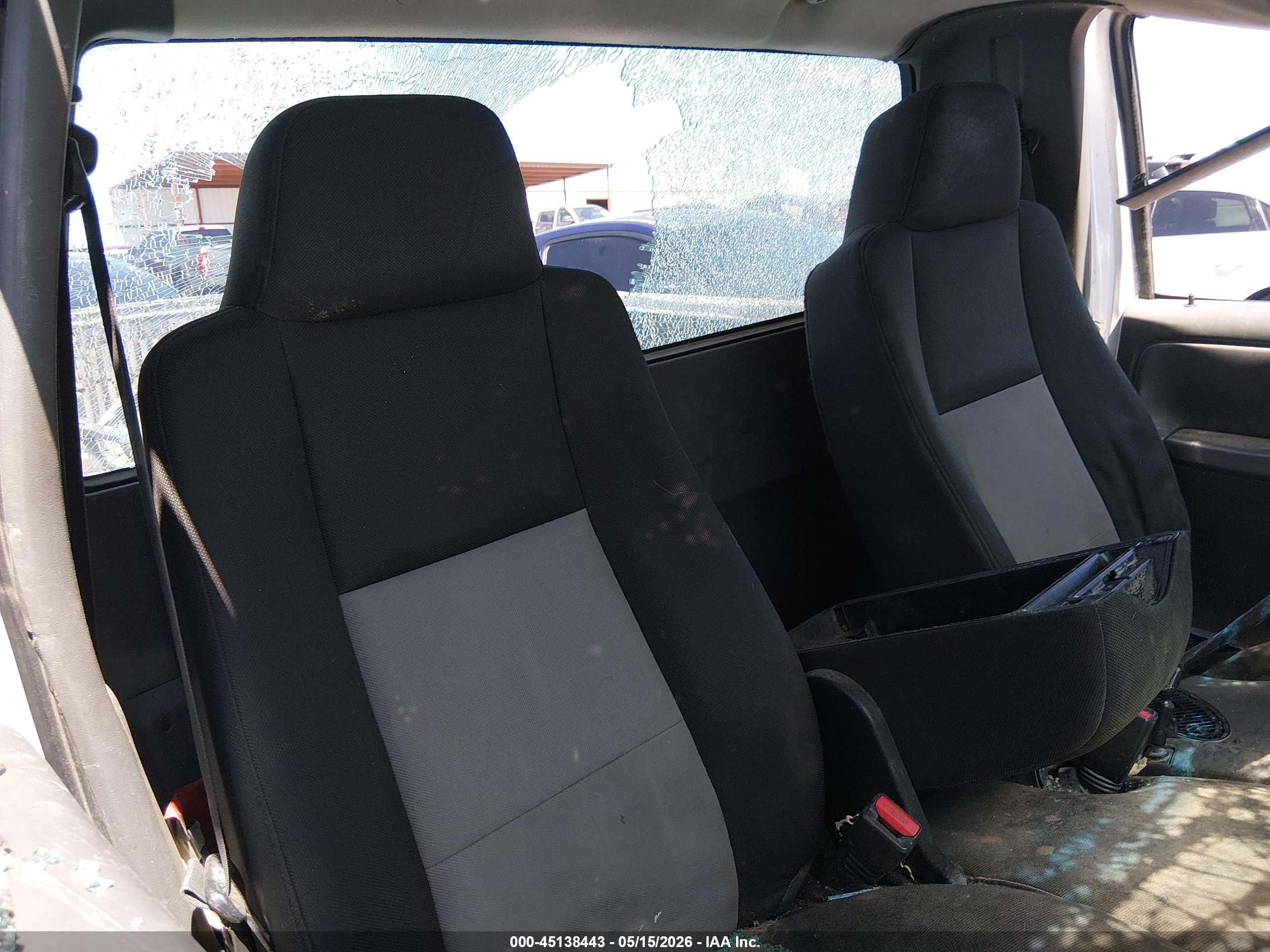 2007 Ford Ranger Stx/xl/xlt White vin: 1FTYR10D97PA87500