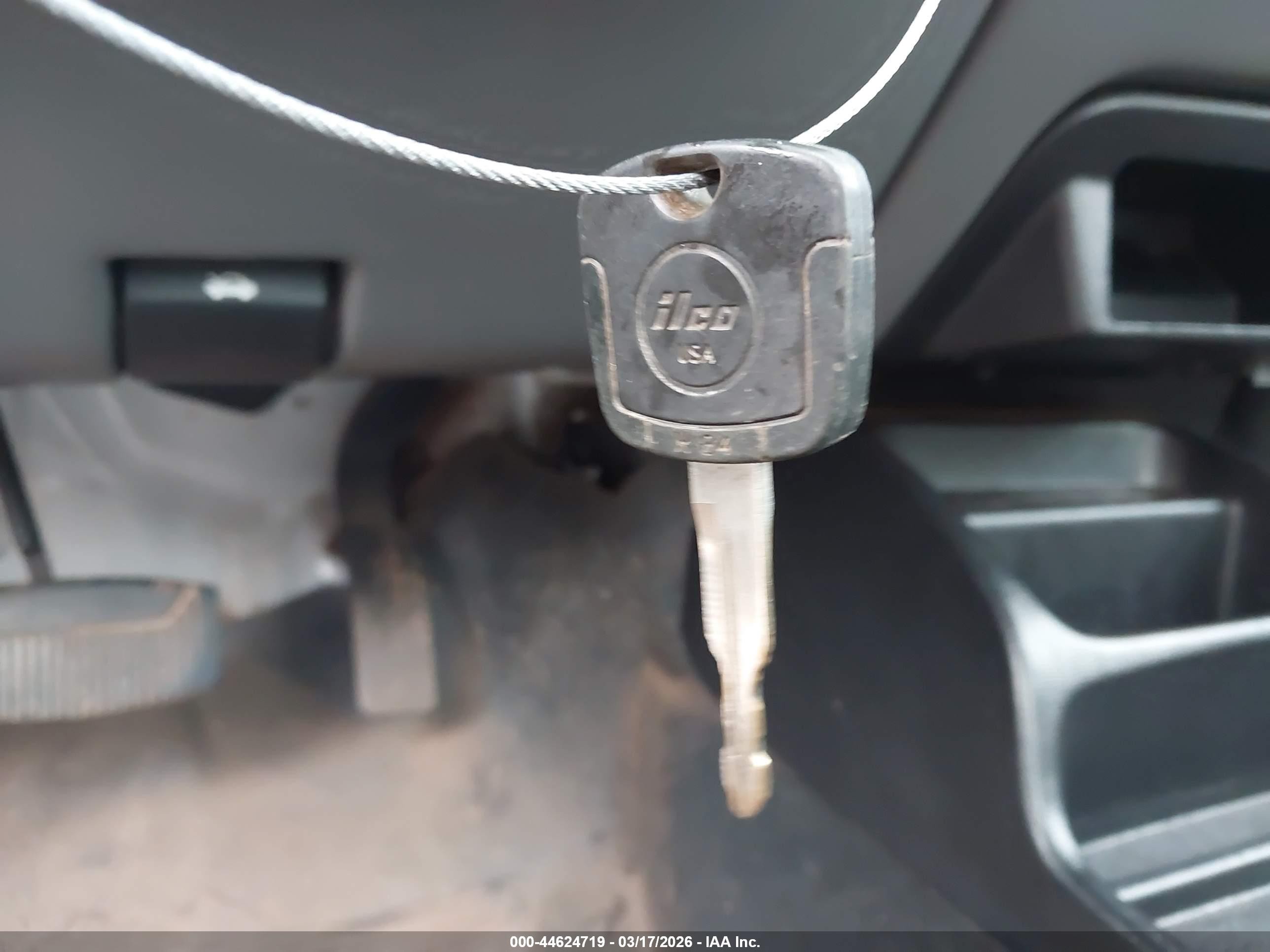 2007 Ford Ranger Stx/xl/xlt White vin: 1FTYR10D97PA97282