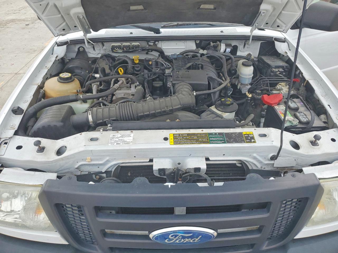 2008 Ford Ranger White vin: 1FTYR10D98PA29369