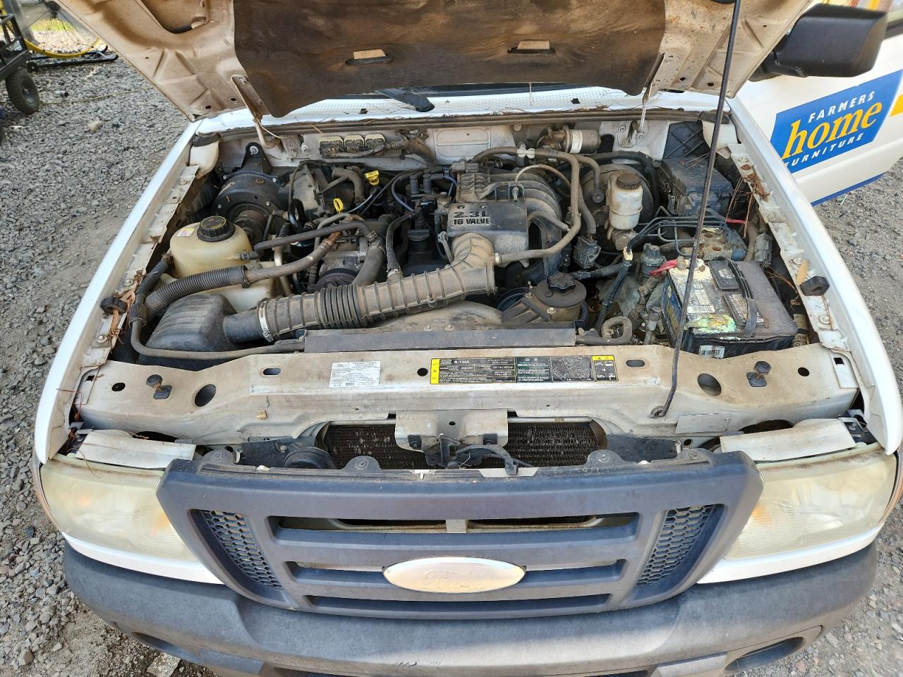 2008 Ford Ranger White vin: 1FTYR10D98PA74179 Damage: Left Head Lamp, Faded, Repair Required