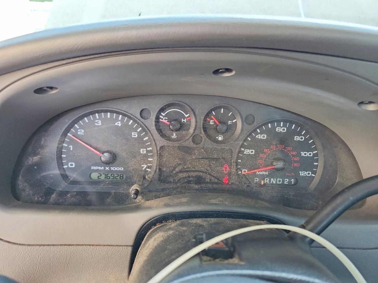 2008 Ford Ranger White vin: 1FTYR10D98PA74179