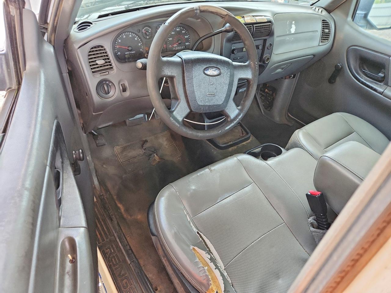 2008 Ford Ranger White vin: 1FTYR10D98PA74179